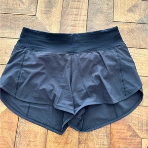 Lululemon Speed Up Mid-Rise Short 4"